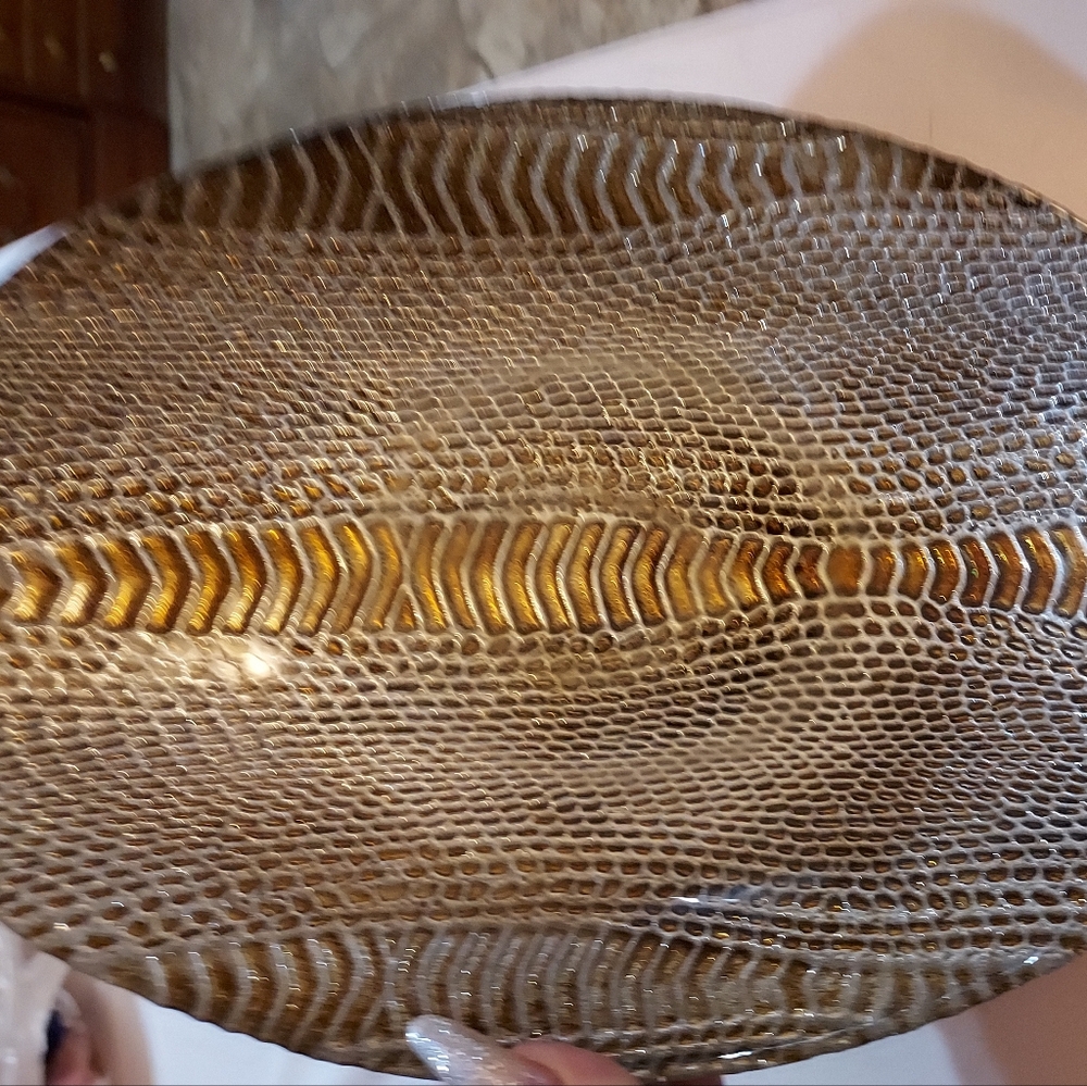 Divination oval snakeskin glass bowl
